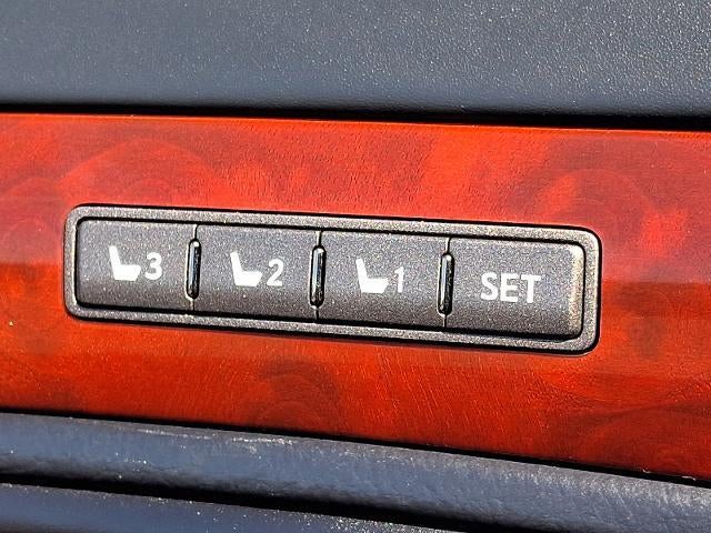 2012 Lexus LS 600h 