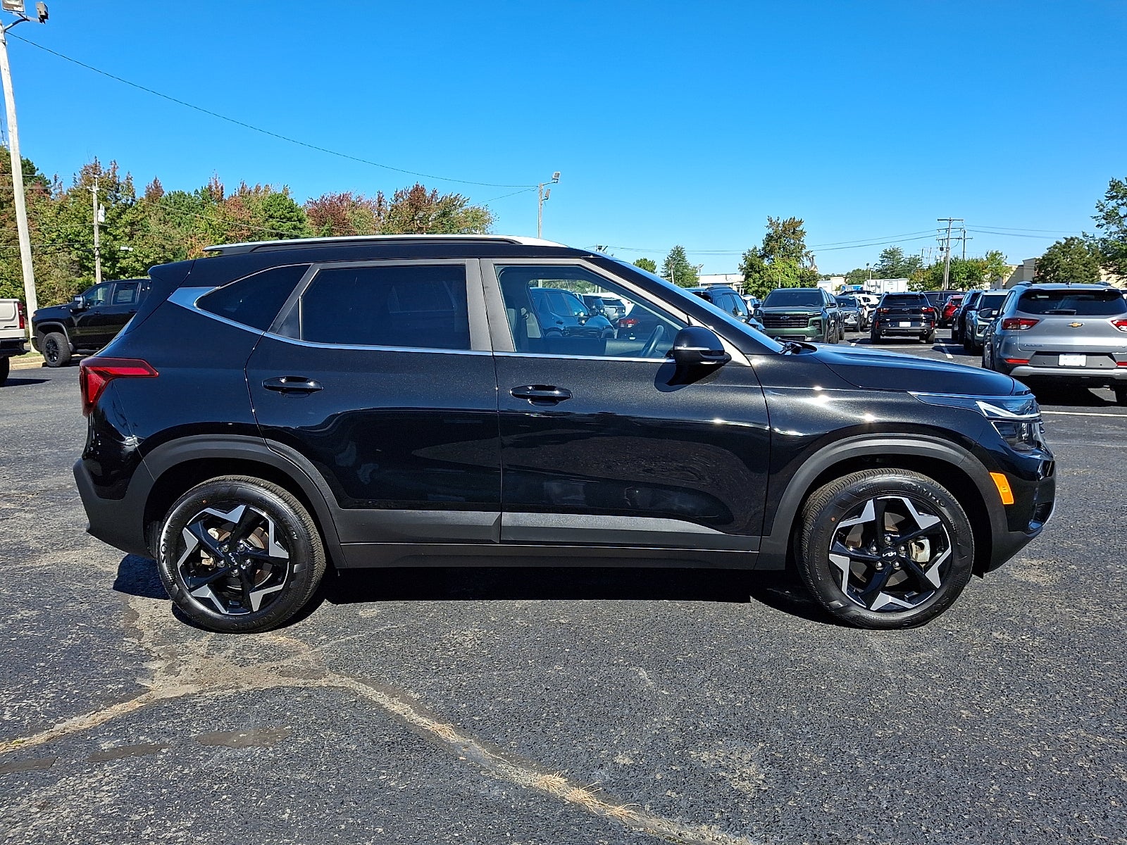 2025 Kia Seltos EX