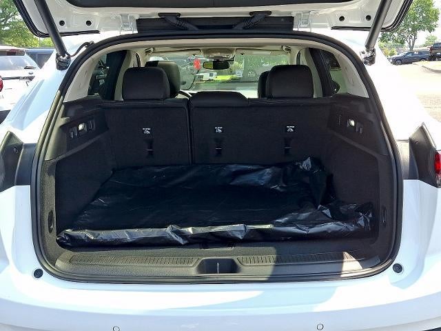 2023 Buick Envision Essence - Photo 30
